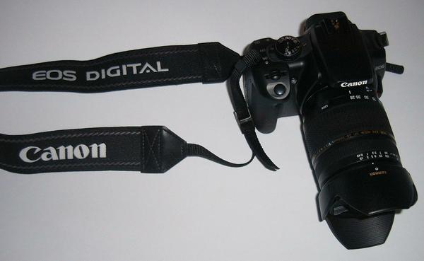 A photo of my shiney new EOS400D DSLR.